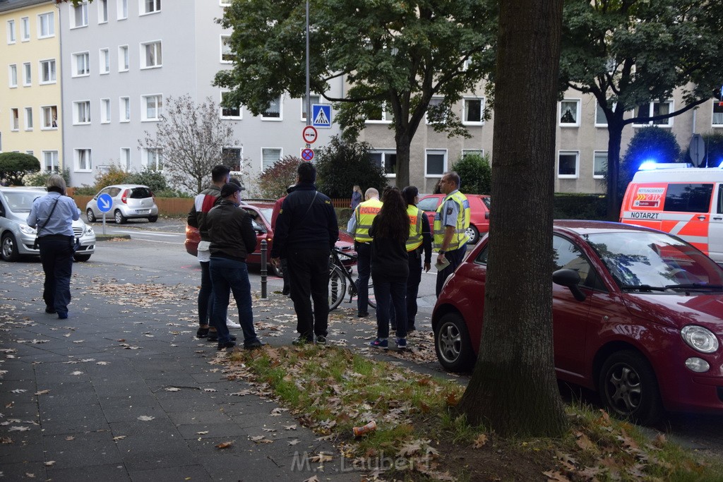 VU Rad Pkw Koeln Buchheim Herlerstr P03.JPG - Miklos Laubert